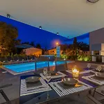 Luxury Noa Njivice