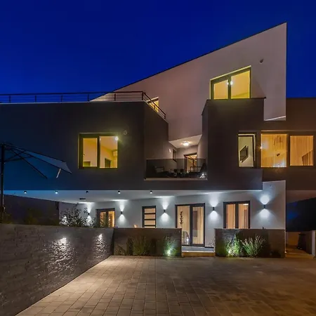Apartment Luxury Noa Njivice