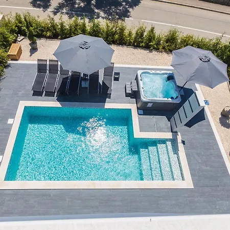 Luxury Noa Apartment Njivice