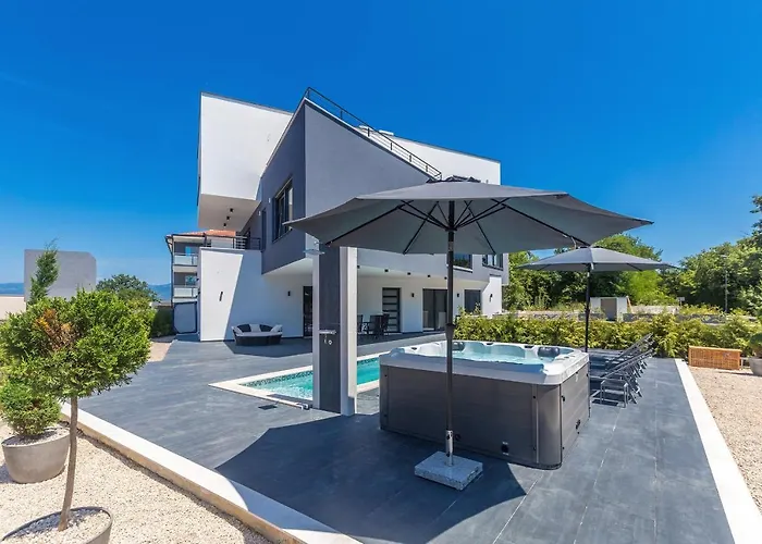 Luxury Noa