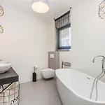Luxury Noa * Njivice